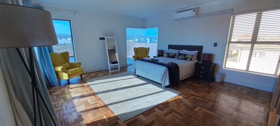 3 Bedroom Property for Sale in Calypso Beach Western Cape